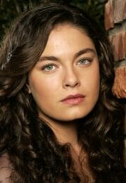 Alexa Davalos