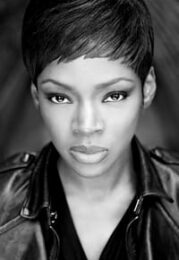 Caroline Chikezie