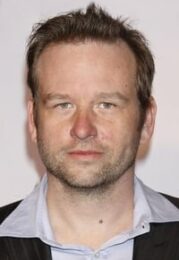 Dallas Roberts