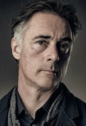 Greg Wise