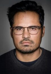 Michael Peña